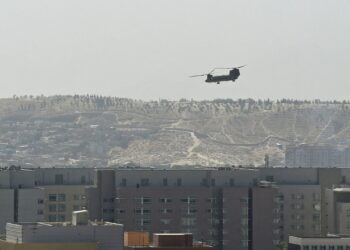 سفیر پیشین پاکستان: فرار غنی تمامی برنامه‌ها برای انتقال قدرت را برهم زد