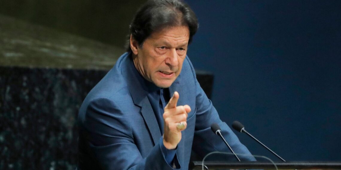 عمران خان: عملیات مهمی علیه مردم افغانستان در حال طراحی است