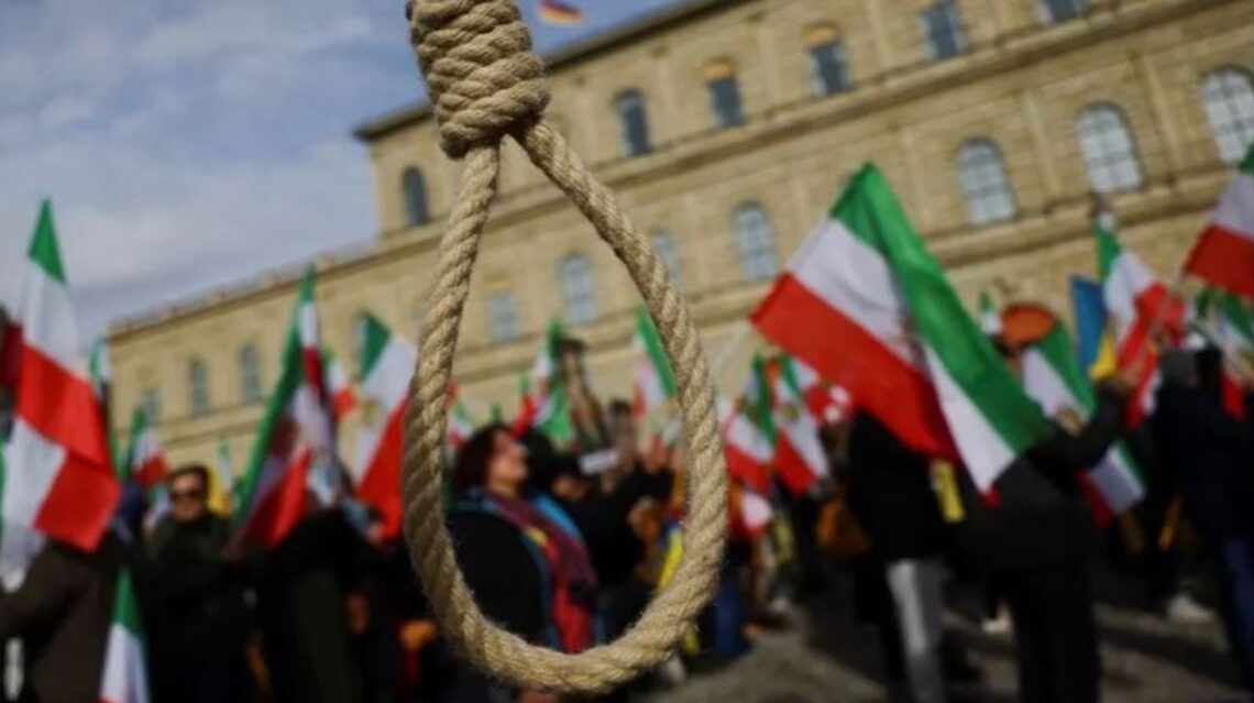 سازمان حقوق بشر ایران: یک شهروند افغانستان در زندان قزلحصار اعدام شد