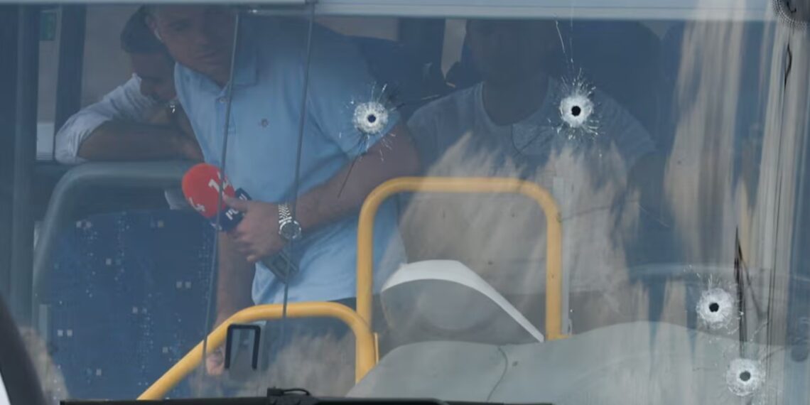 تیراندازی در اورشلیم ۱۶ کشته و زخمی برجا گذاشت