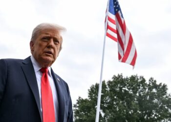 ترمپ: تولید مواد مخدر در افغانستان ادامه دارد و طالبان از آن سود می‌برد