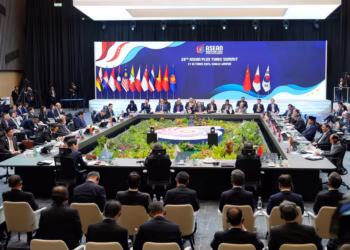 رهبران جهان پس از خروج ترامپ از نشست آسهآن، بر همکاریهای اقتصادی تأکید کردند