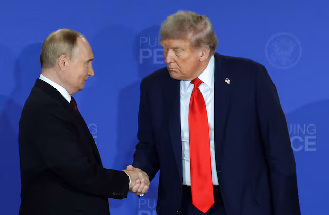 ترمپ میگوید تحریمهای روسیه را در صورتی امضا میکند که اختیار نهایی در دست او بماند