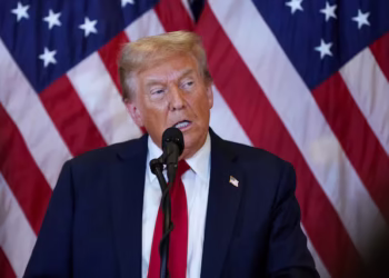 دولت ترامپ ۱۰۰ میلیون دالر برای بازسازی نیروگاههای زغالسنگ اختصاص داد