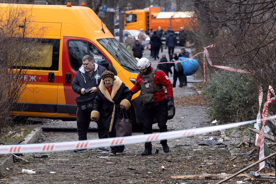 حمله گستردۀ هوایی روسیه به اوکراین؛ دست‌کم سه کشته و قطع سراسری برق