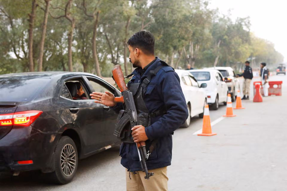 ادامه درگیریها میان پاکستان و طالبان؛ تلاشهای دیپلماتیک برای مهار تنشها شدت گرفت
