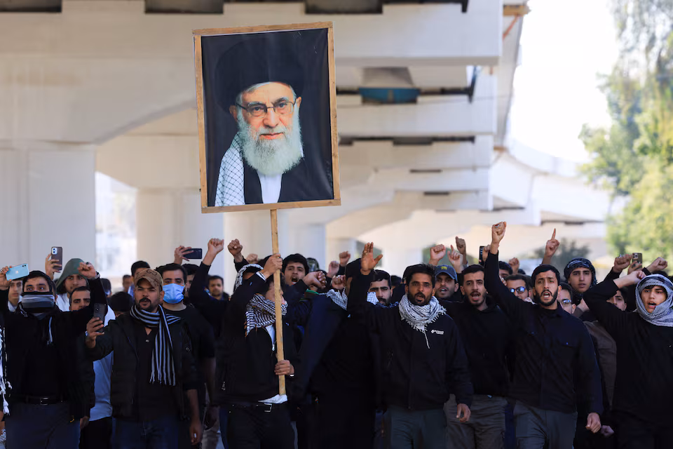 کشتهشدن ۹ نفر در پی اعتراضها در پاکستان و عراق پس از مرگ خامنهای